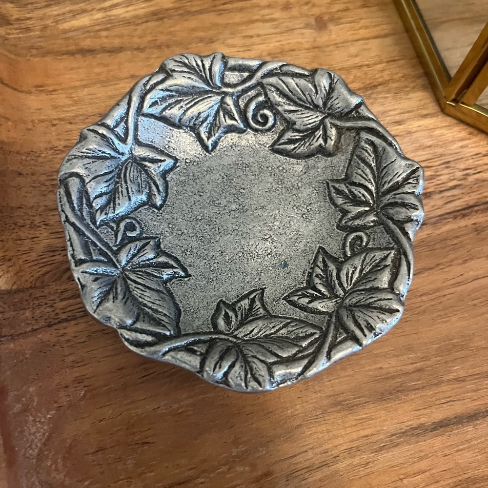 🌿 Vintage 90s Carson Pewter Ivy Leaf Trinket Dish 🌿